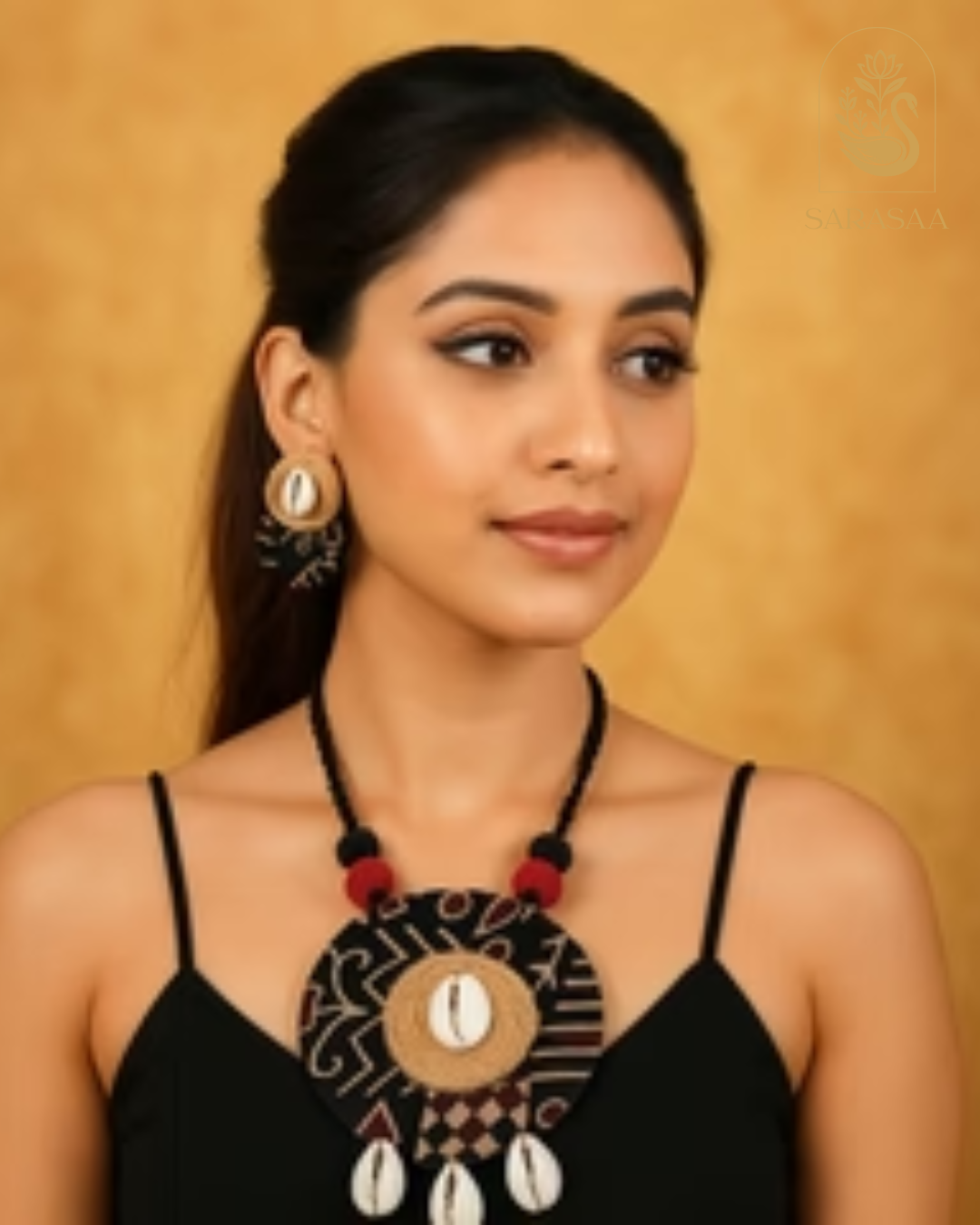 SarasaaFasion Tribal Round Pendant Cowrie Necklace Set - 199
