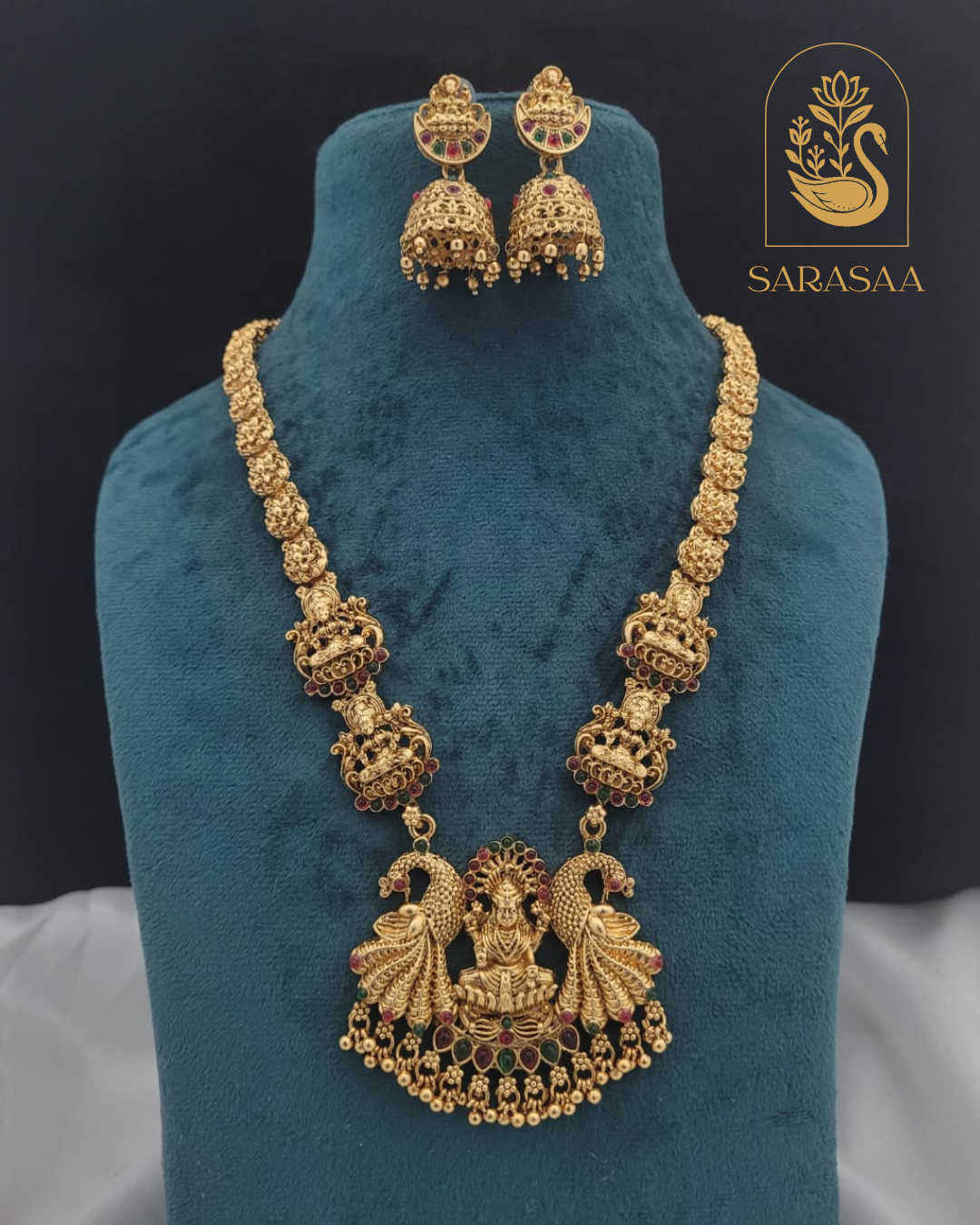 Sarasaa Traditional Gajalakshmi Design Temple Jewellery Necklace Set with Earrings.