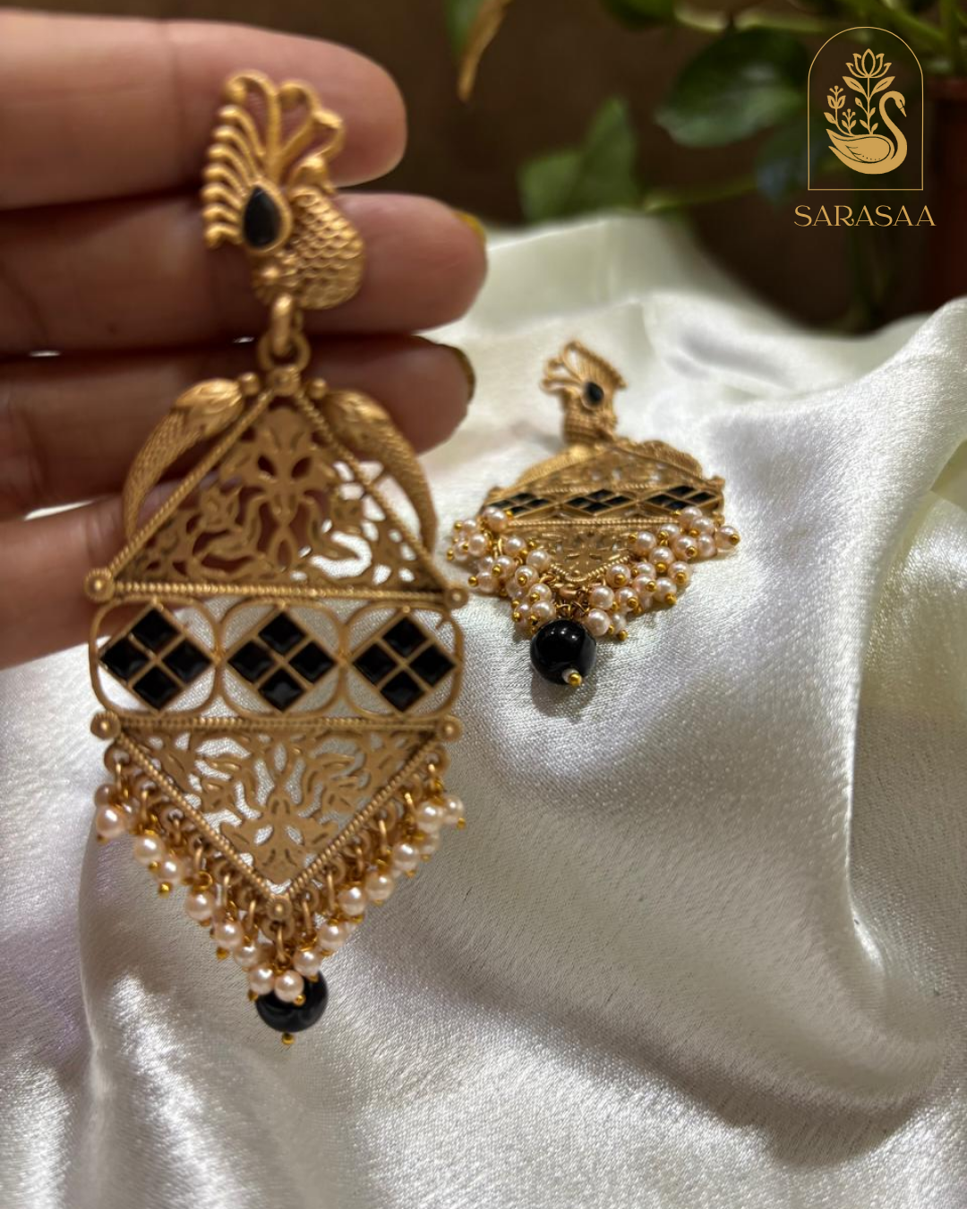 SarasaaFashion Traditional Indian Gold-Toned Dangle Earring - 170