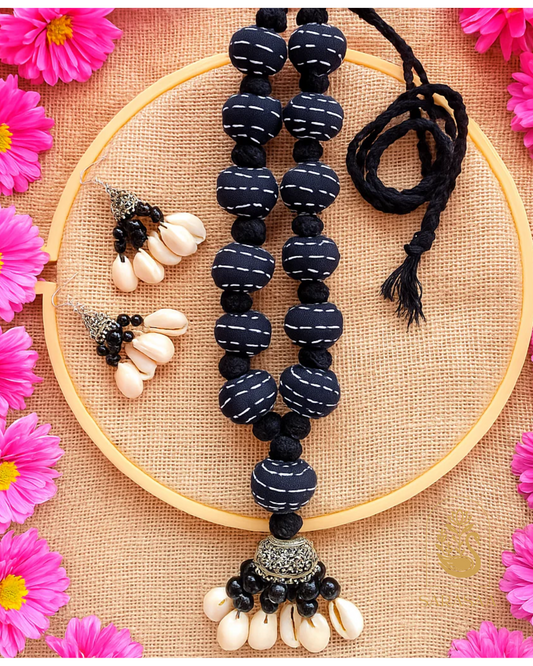 SarasaaFashion Black Handcrafted Cowrie Shell Necklace Set  - 196